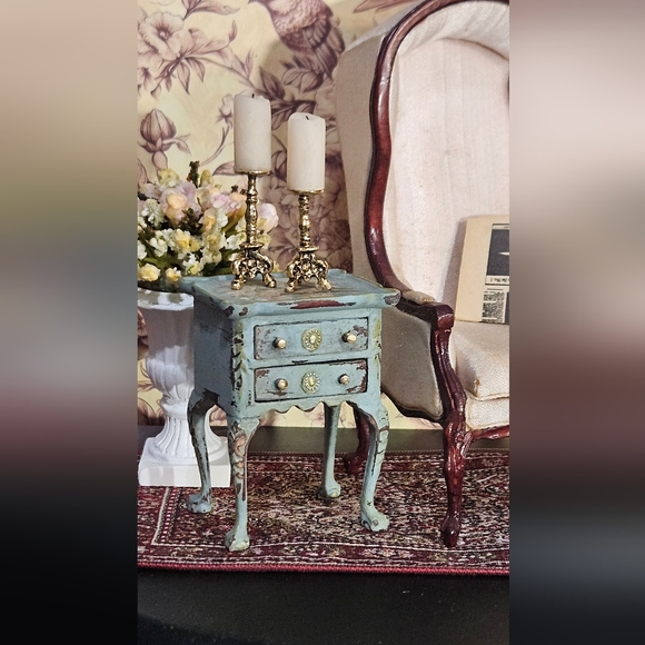 Dollhouse Miniature French Country 1:12 Side Table